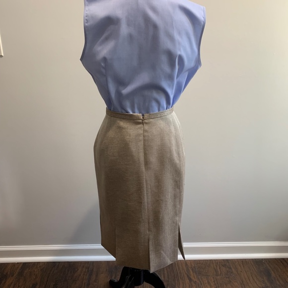 Liz Claiborne suit skirt sz 10 tan creme netural basic pencil pleated slit work - Picture 6 of 16
